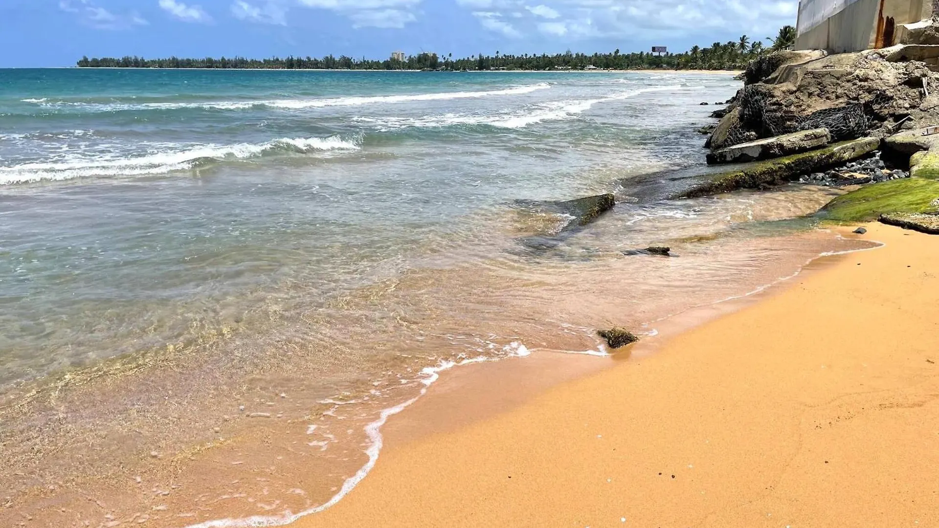 Chackys Paradise Oceanfront Home Luquillo 0*,  Puerto Rico